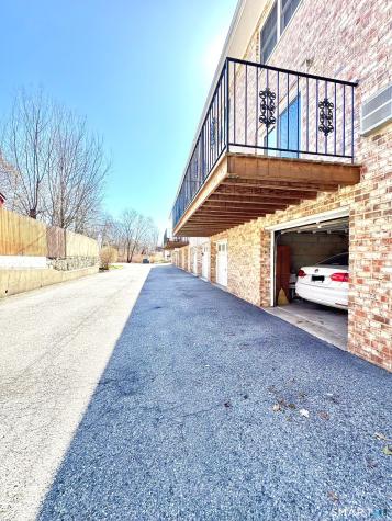 39 Woodway Road Stamford CT 06907