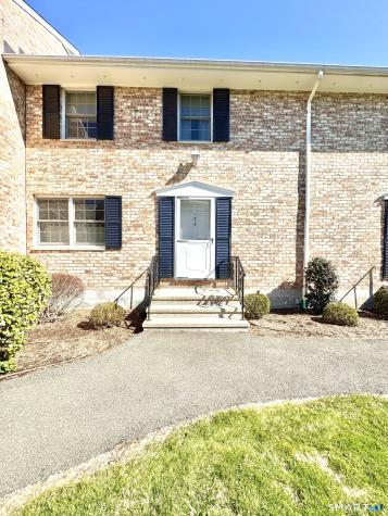 39 Woodway Road Stamford CT 06907
