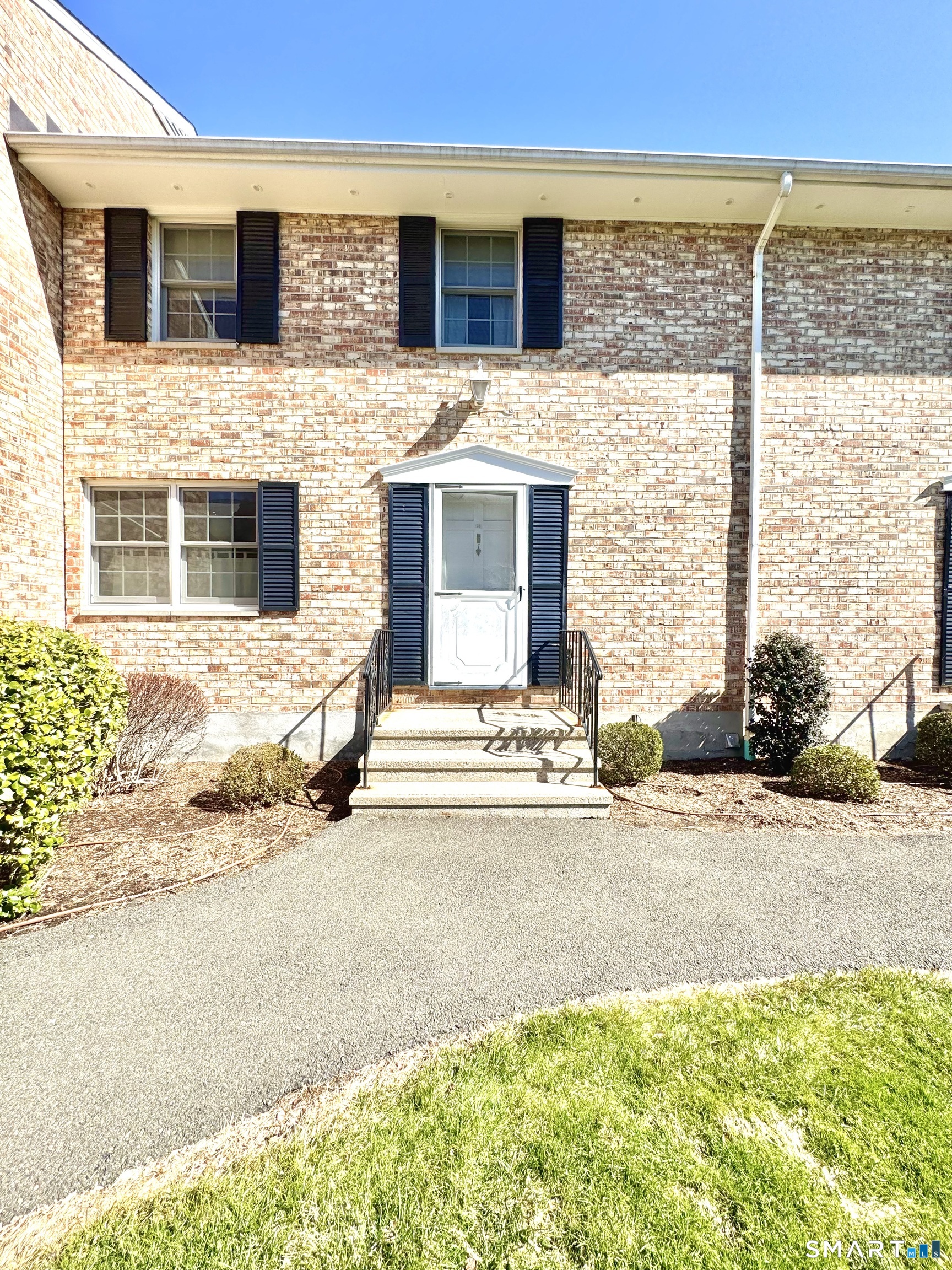 39 Woodway Road Stamford CT 06907