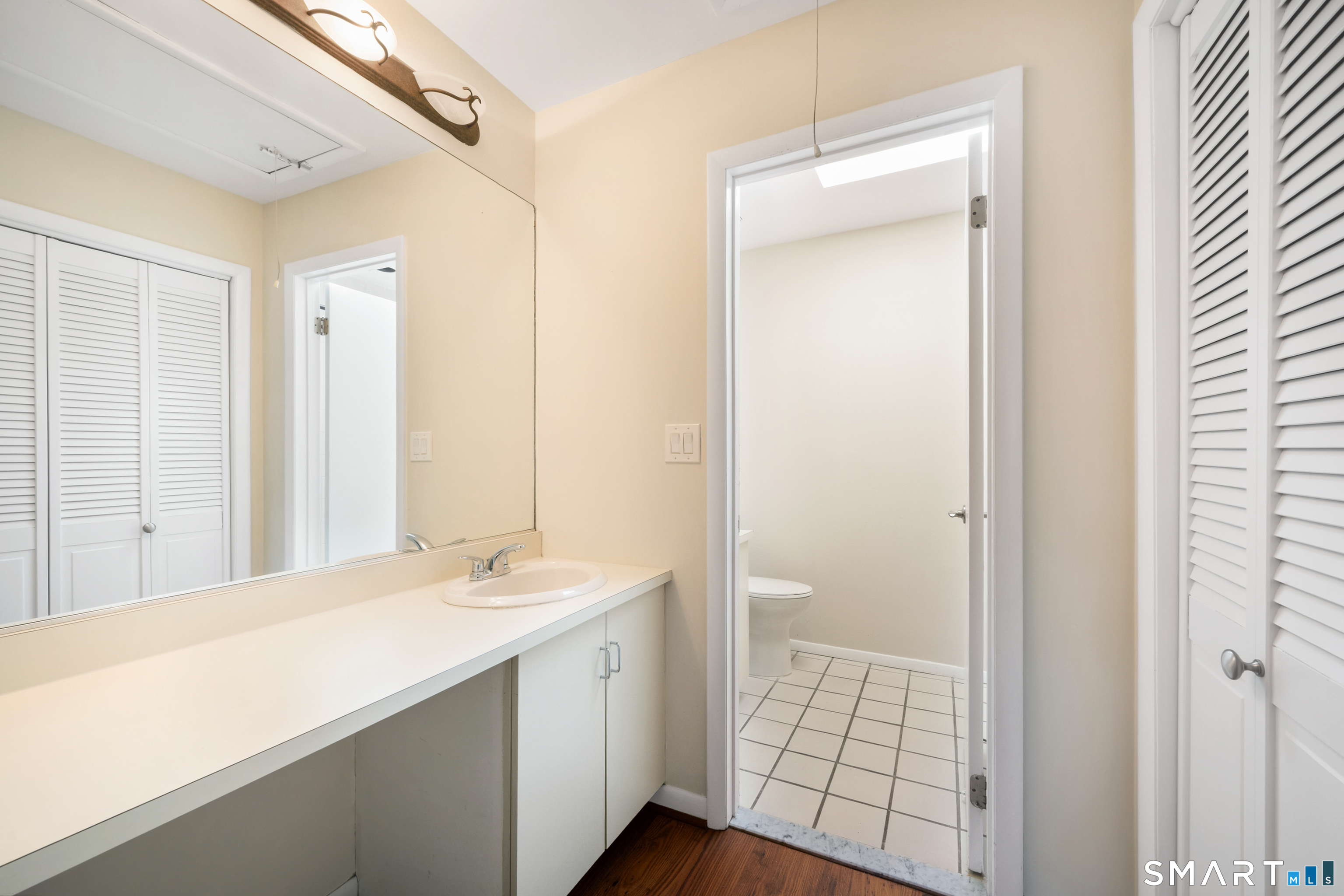 2437 Bedford Street Stamford CT 06905
