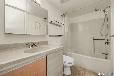 42 Glenwood Avenue Norwalk CT 06854