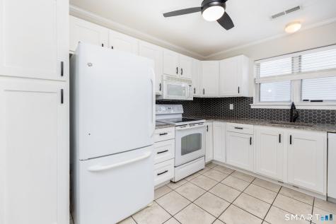 402 Mariners Walk Milford CT 06460