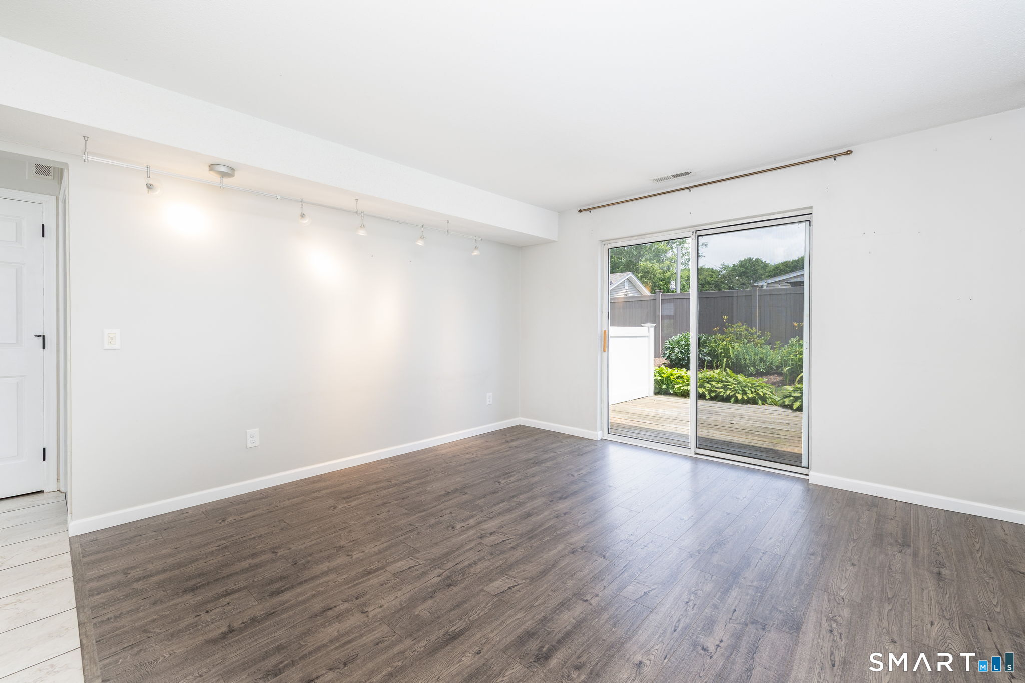 402 Mariners Walk Milford CT 06460