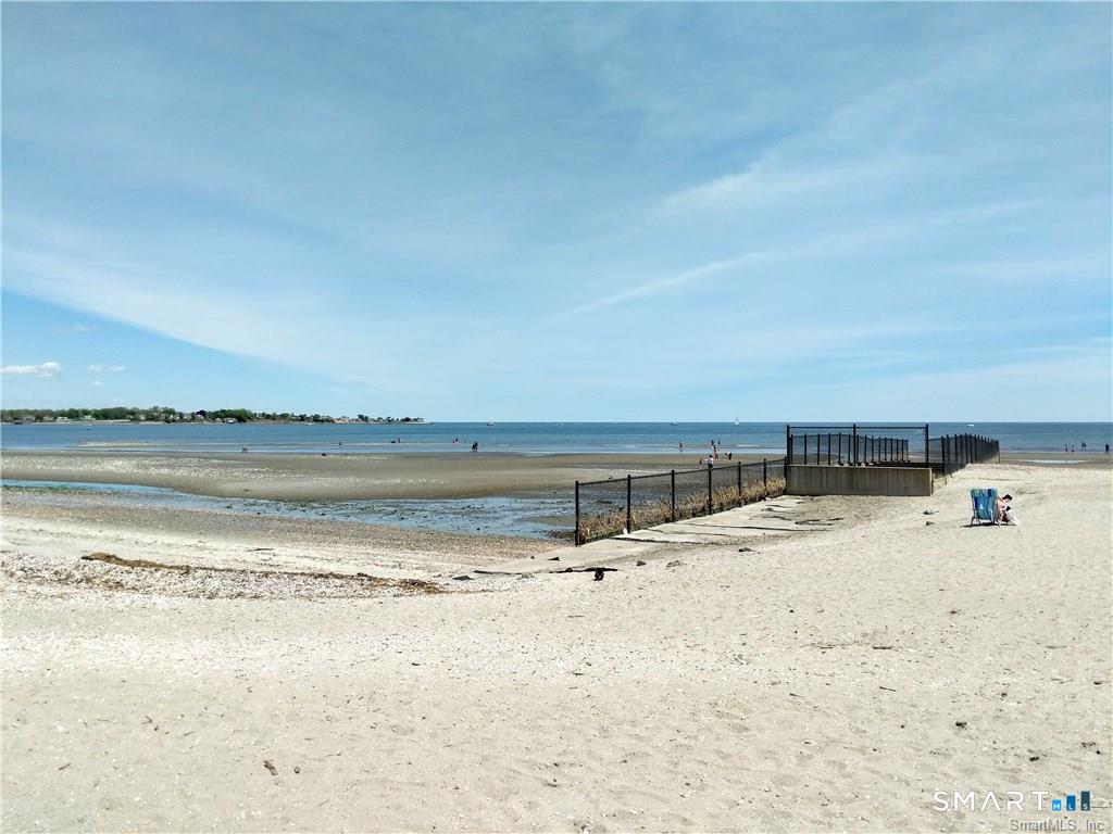 402 Mariners Walk Milford CT 06460