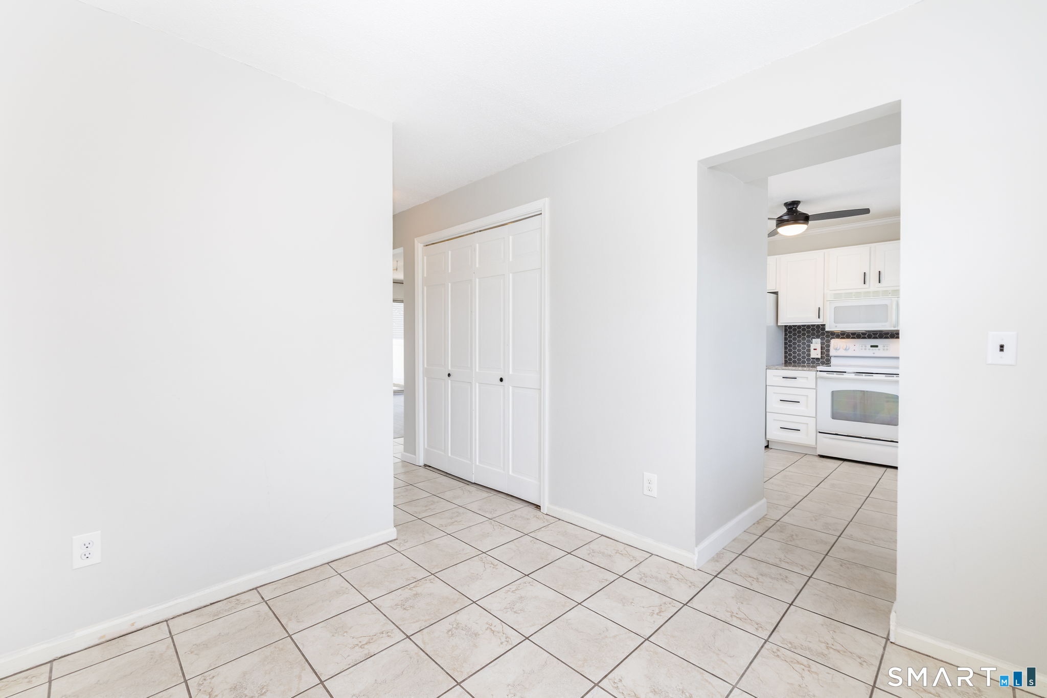 402 Mariners Walk Milford CT 06460