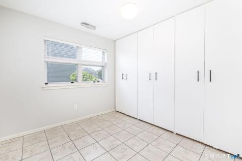 402 Mariners Walk Milford CT 06460