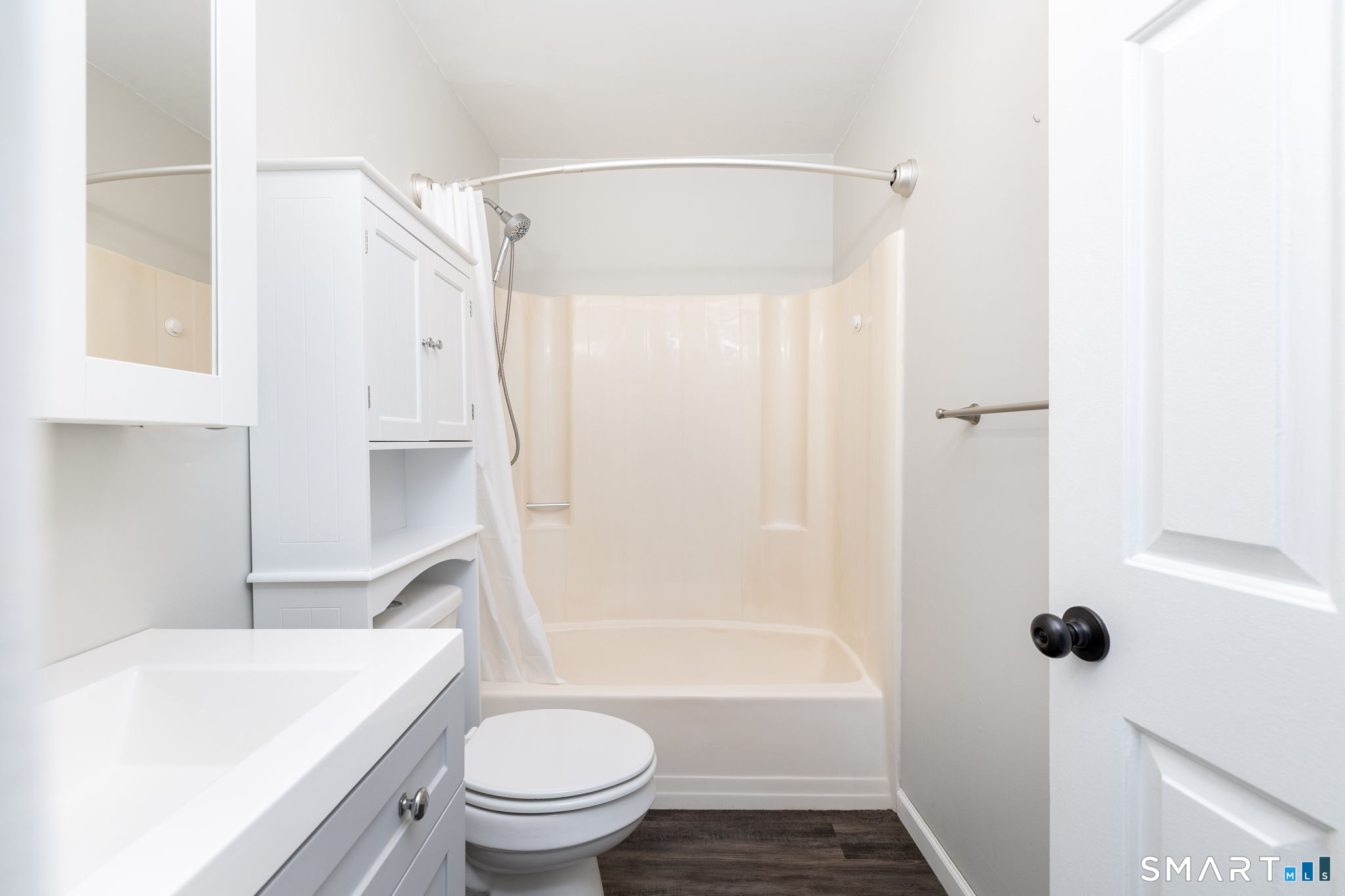 402 Mariners Walk Milford CT 06460