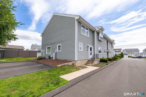 402 Mariners Walk Milford CT 06460