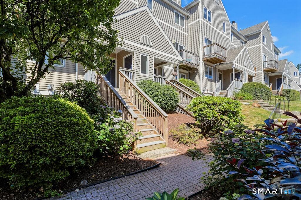20 Glenrock Norwalk CT 06850