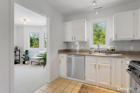 20 Glenrock Norwalk CT 06850