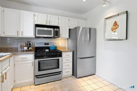 20 Glenrock Norwalk CT 06850