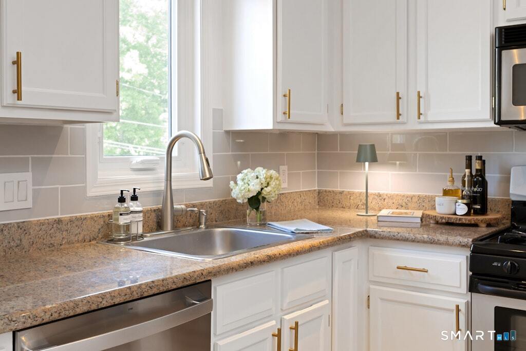 20 Glenrock Norwalk CT 06850