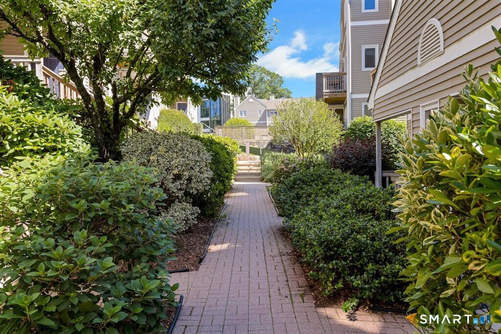 20 Glenrock Norwalk CT 06850