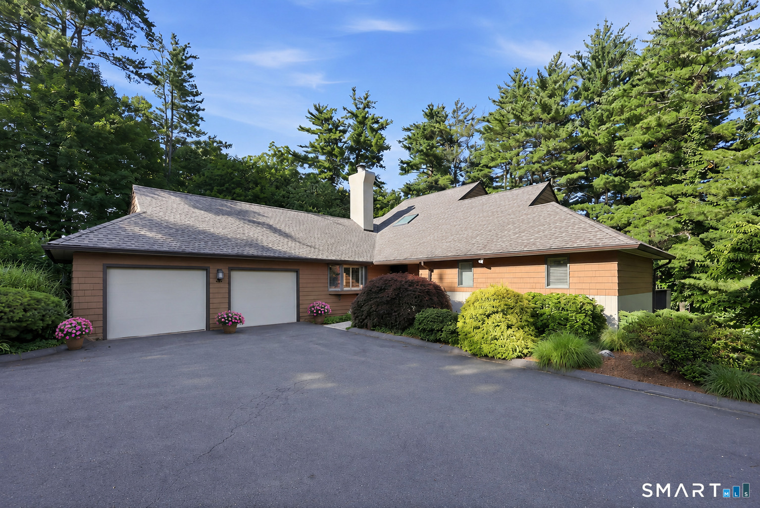 38 Cary Lane Bloomfield CT 06002