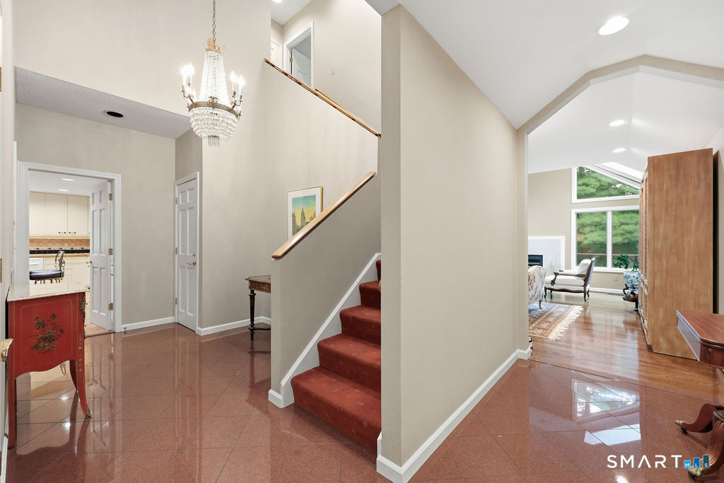 38 Cary Lane Bloomfield CT 06002