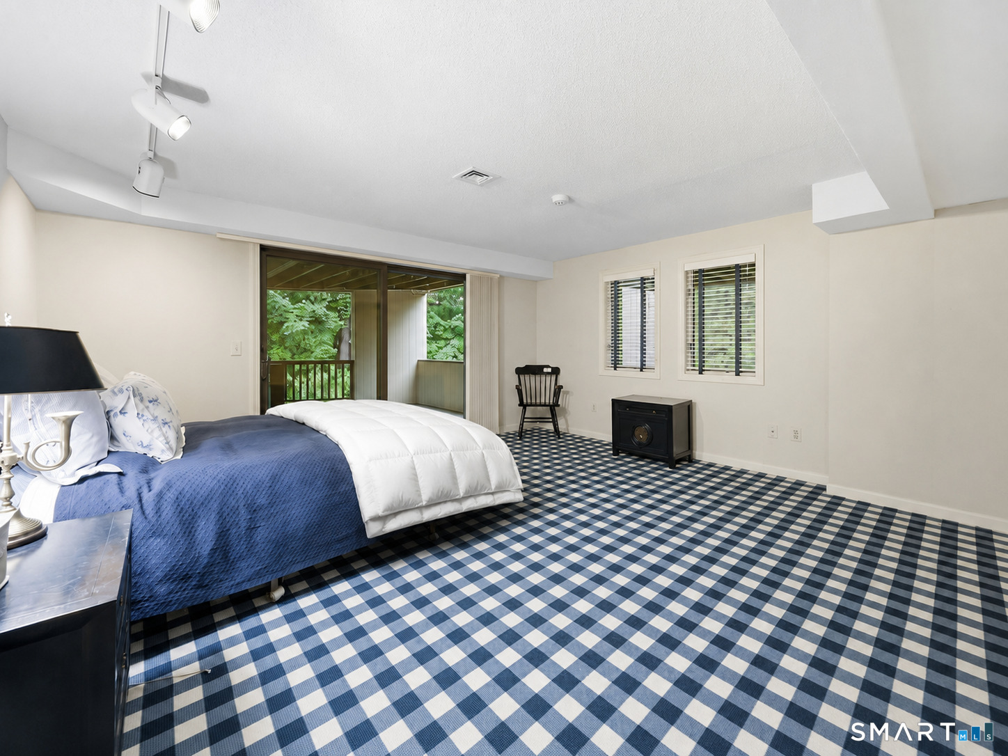 38 Cary Lane Bloomfield CT 06002