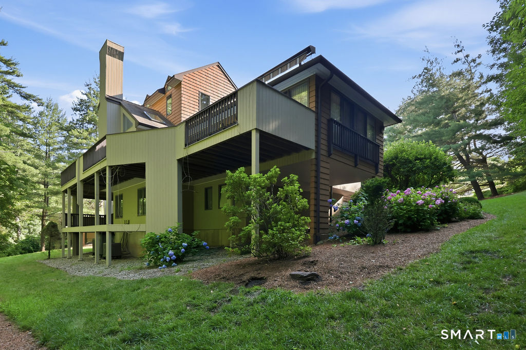 38 Cary Lane Bloomfield CT 06002