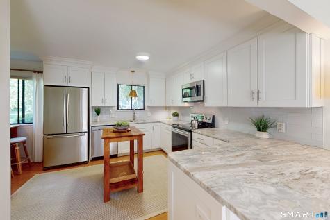 818 Heritage Village Southbury CT 06488