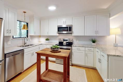 818 Heritage Village Southbury CT 06488