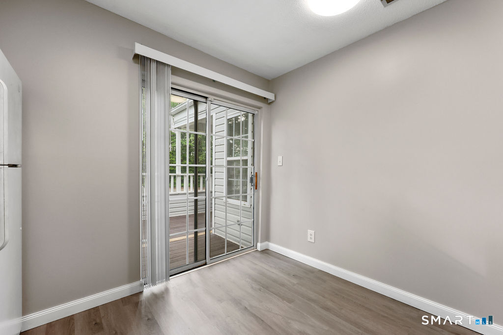 1 Forest Glen Circle Middletown CT 06457