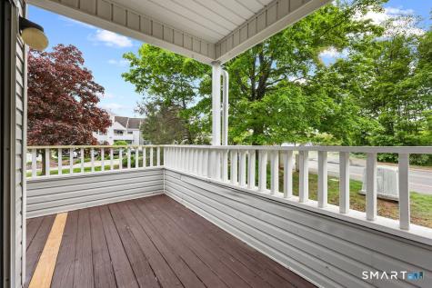 1 Forest Glen Circle Middletown CT 06457