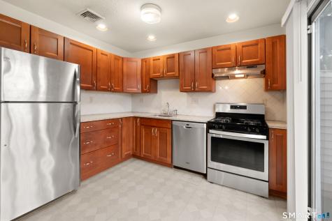 48 Homeside Avenue West Haven CT 06516