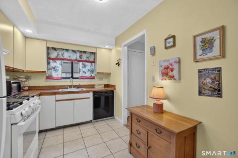 30 Brockton Court Beacon Falls CT 06403