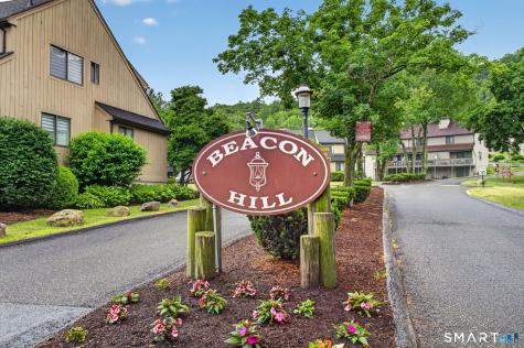 30 Brockton Court Beacon Falls CT 06403