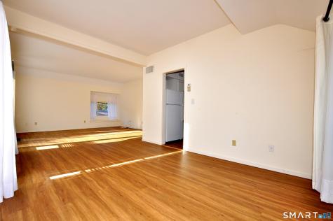 369 Heritage Village Southbury CT 06488