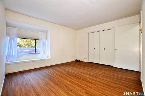 369 Heritage Village Southbury CT 06488