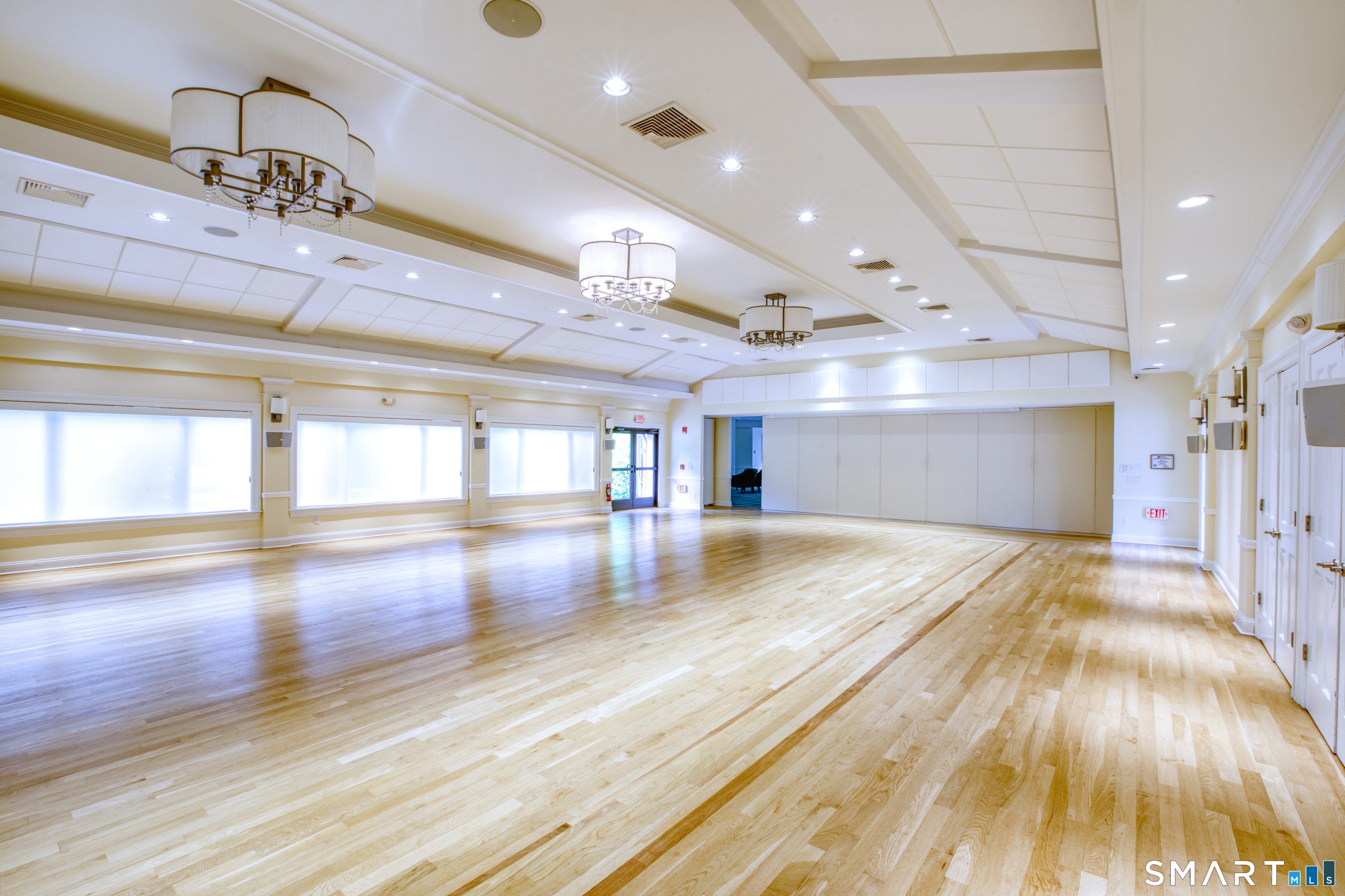 13 Algonquin Lane Stratford CT 06614