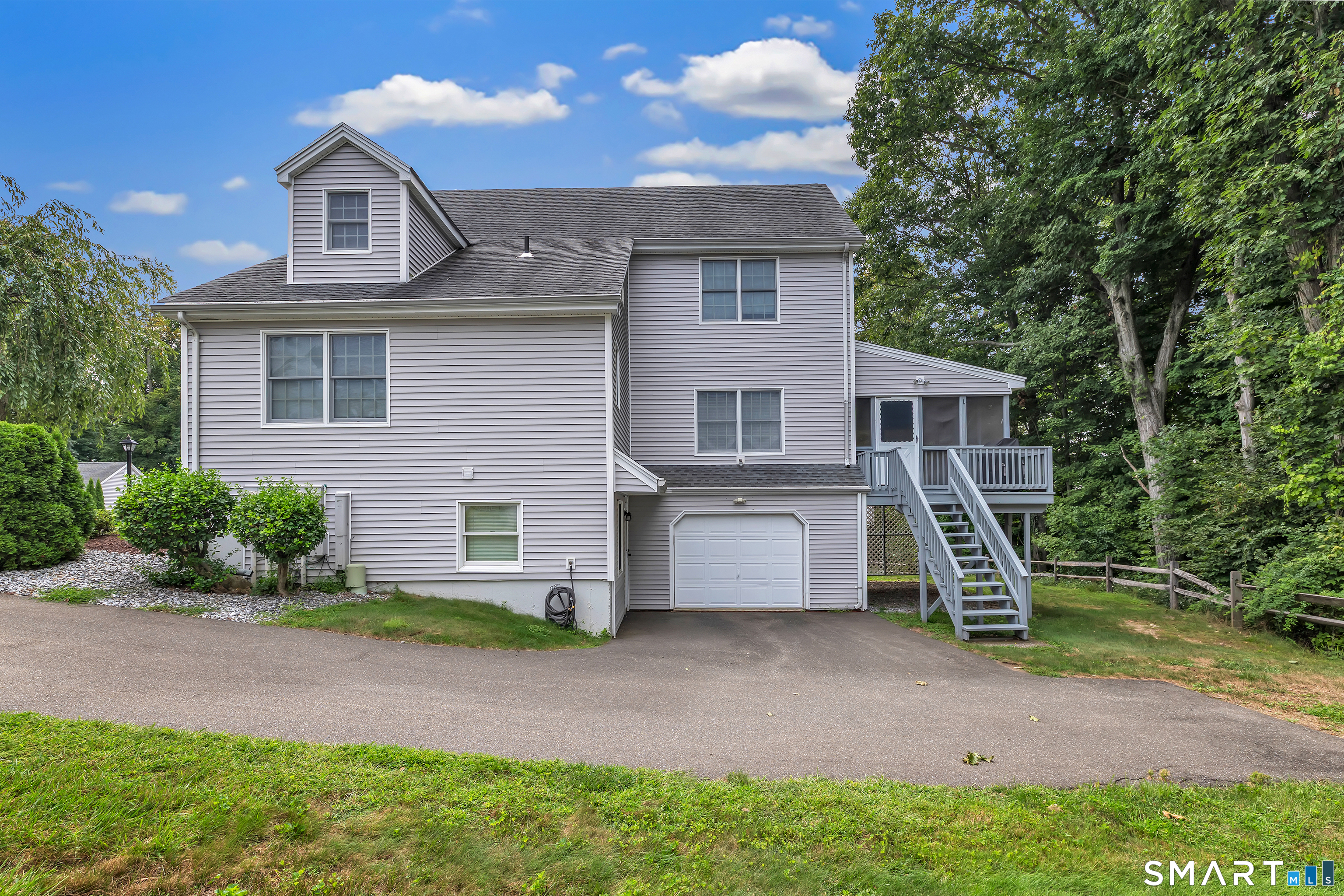 407 Canoe Brook Shelton CT 06484