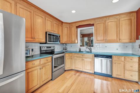 407 Canoe Brook Shelton CT 06484