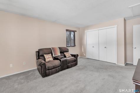 914 Heritage Village Southbury CT 06488