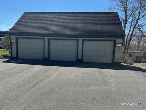914 Heritage Village Southbury CT 06488