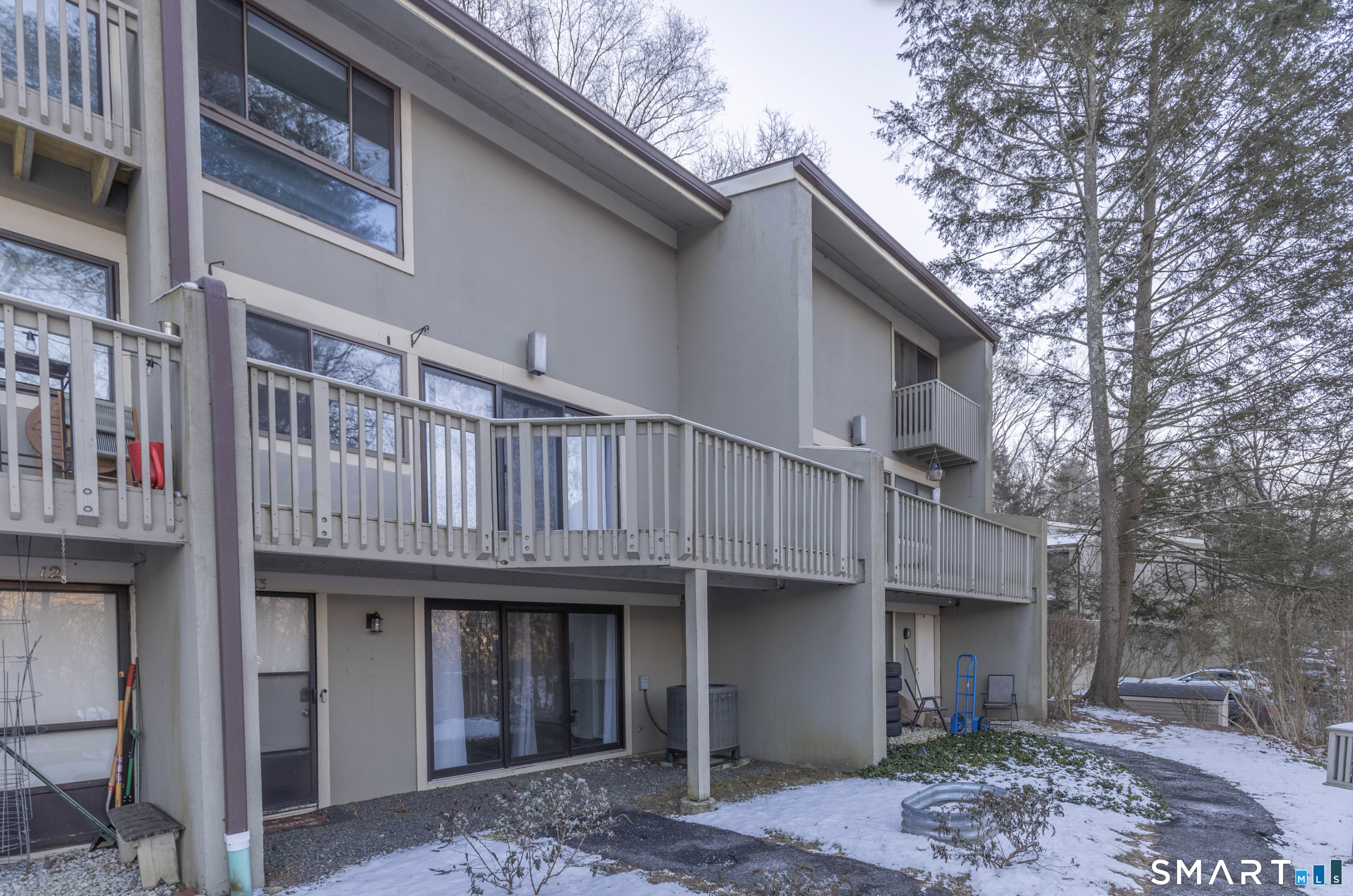 13 Clubhouse Drive Woodbury CT 06798