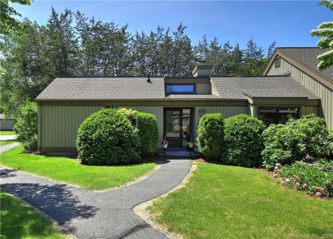 15 Heritage Circle Southbury CT 06488