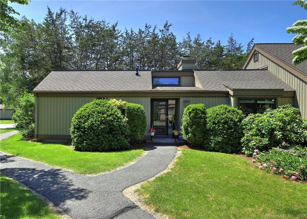 15 Heritage Circle Southbury CT 06488