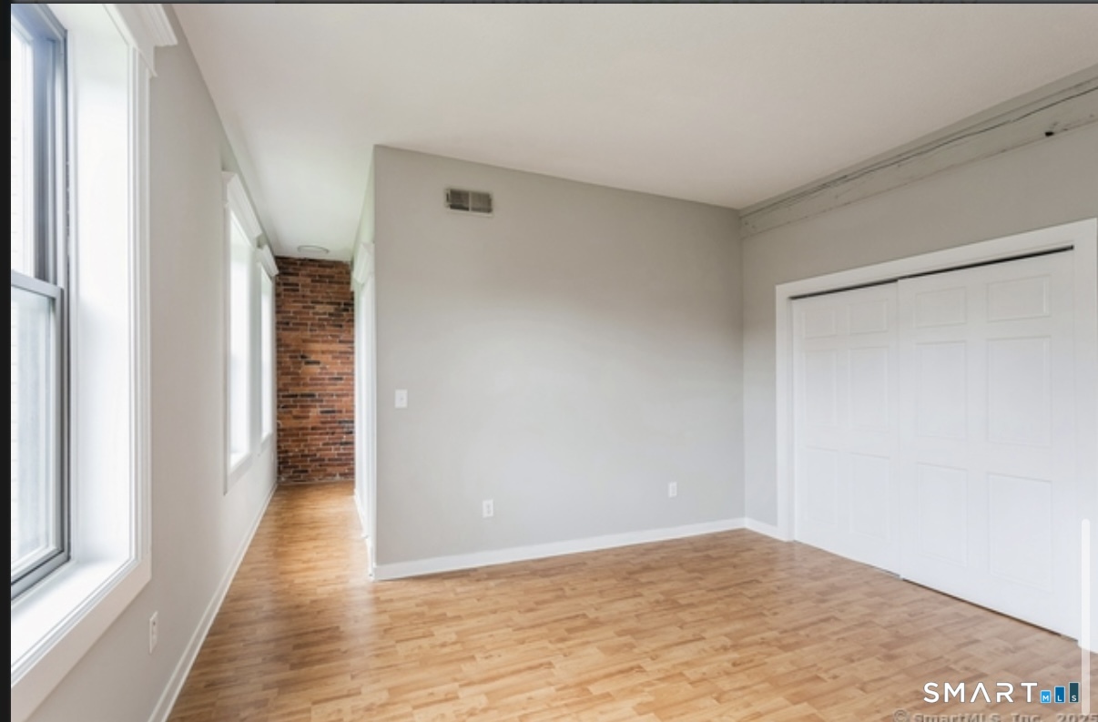 71 Imlay Street Hartford CT 06105