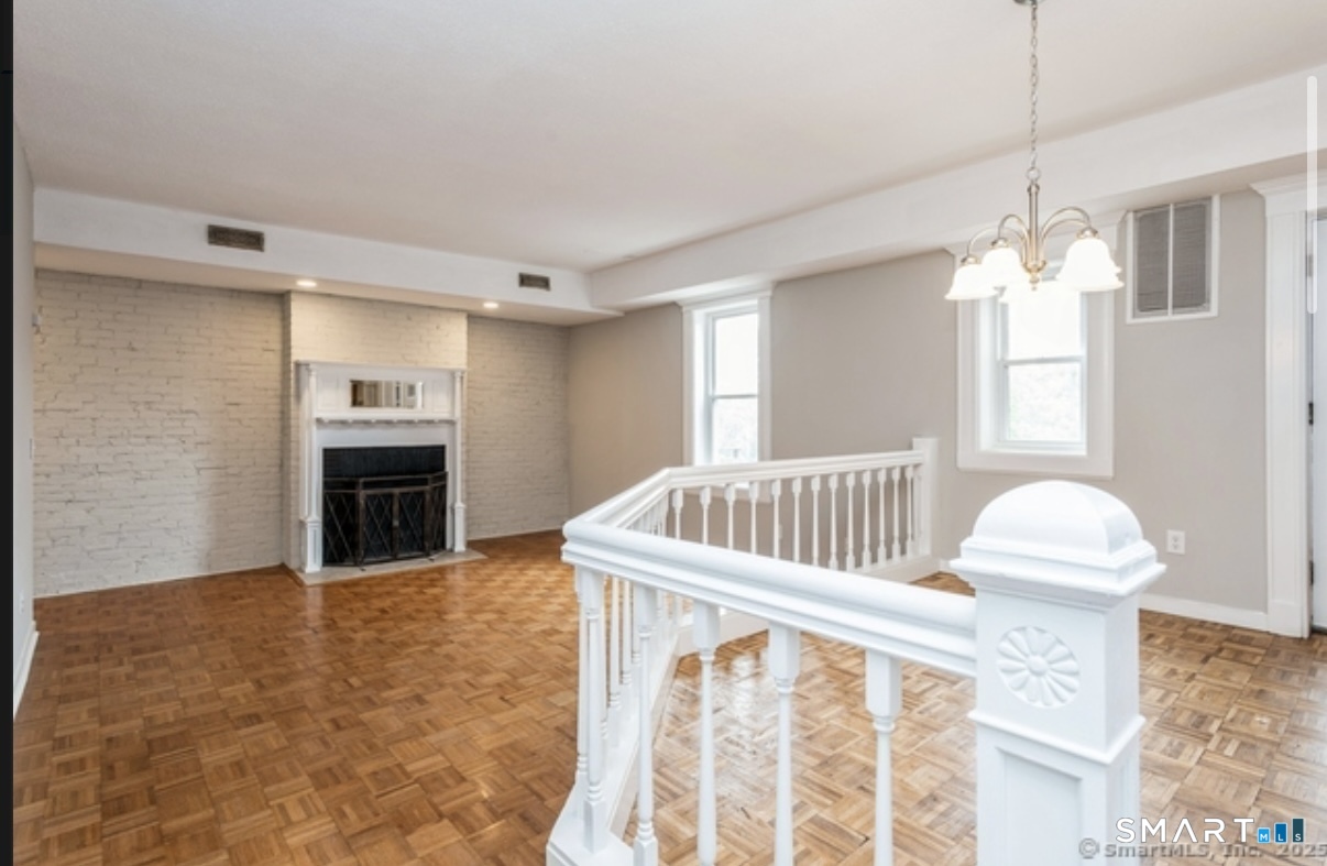 71 Imlay Street Hartford CT 06105