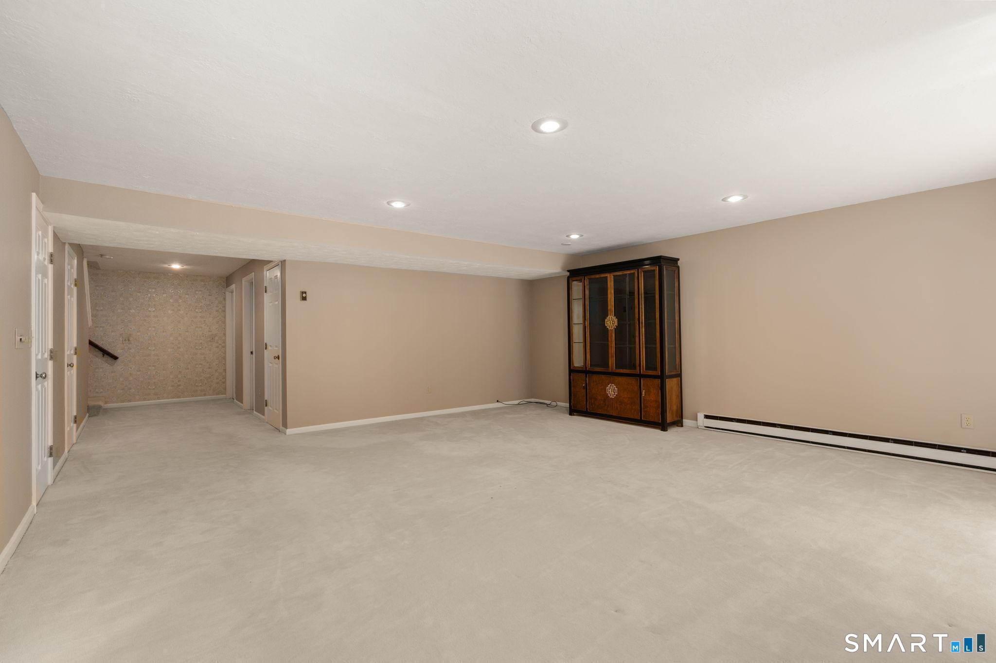 153 The Laurels Enfield CT 06082