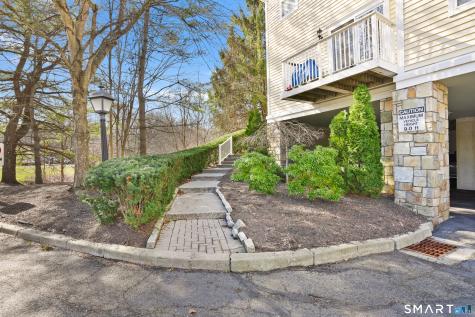 629 Danbury Road Ridgefield CT 06877