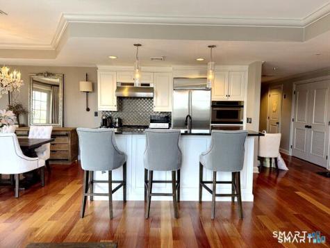 85 Memorial Road West Hartford CT 06107