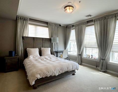85 Memorial Road West Hartford CT 06107