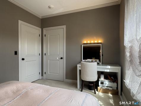85 Memorial Road West Hartford CT 06107