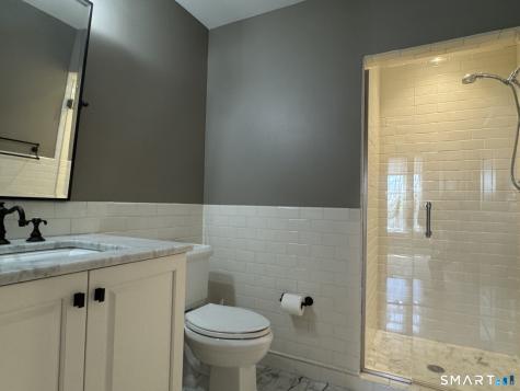 85 Memorial Road West Hartford CT 06107