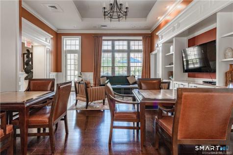 85 Memorial Road West Hartford CT 06107