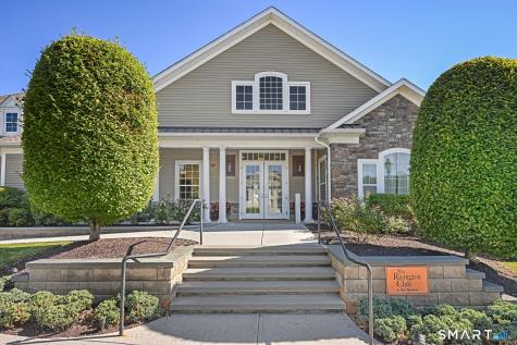 63 Brentwood Circle Danbury CT 06810