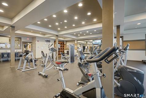 63 Brentwood Circle Danbury CT 06810