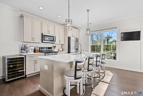63 Brentwood Circle Danbury CT 06810